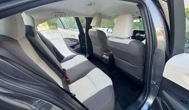 Toyota Corolla 2020 gray full