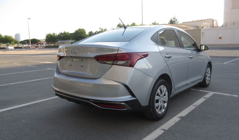 Hyundai accent 2021 silver full