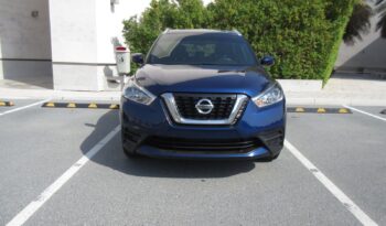 Nissan Kicks Blue 2020 full