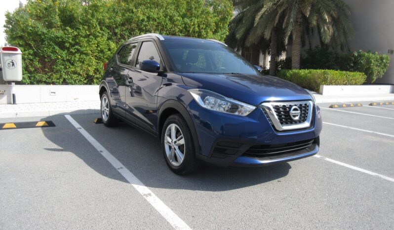 Nissan Kicks Blue 2020 full