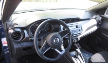 Nissan Kicks Blue 2020 full