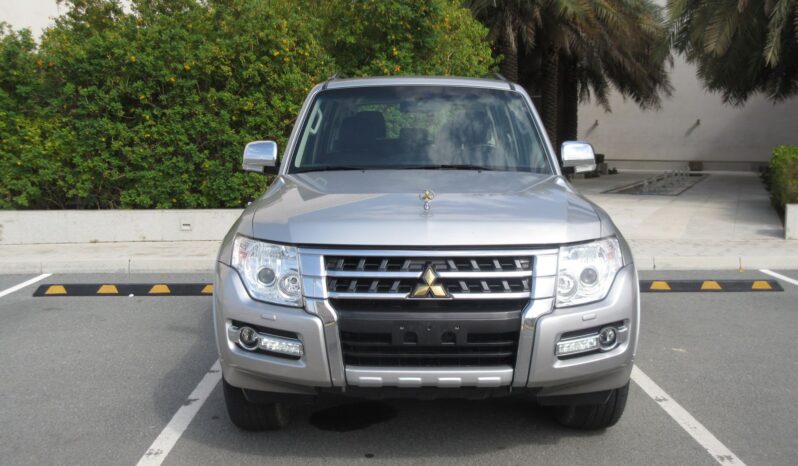 Mitsubishi Pajero 2020 full