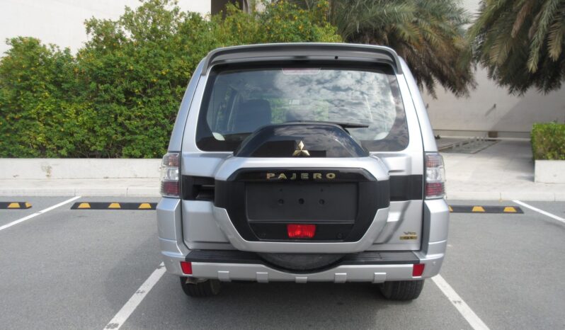 Mitsubishi Pajero 2020 full