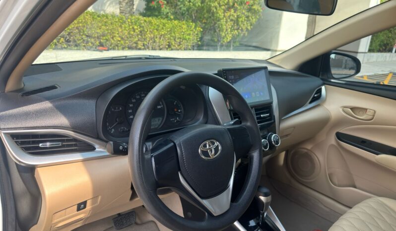 TOYOTA YARIS 2019 full