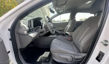 Hyundai Elantra 2022 full