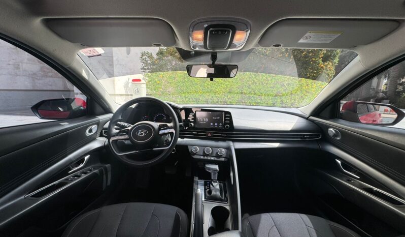 Hyundai Elantra 2022 full