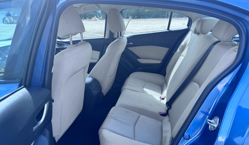 Mazda 3 full