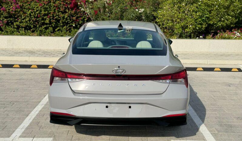 Hyundai Elantra 2022 full