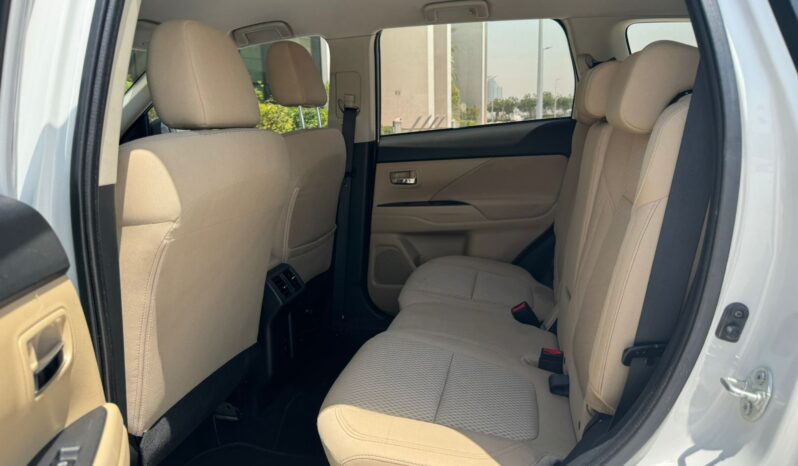 Mitsubishi Outlander 2020 full