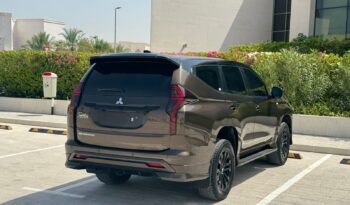 Mitsubishi Montero Sport 2020 full