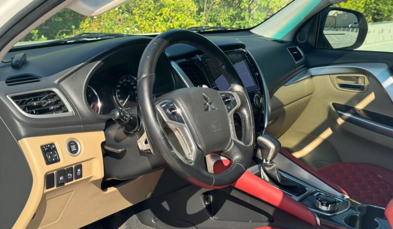 Mitsubishi Montero 2019 full