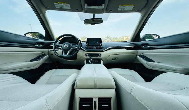 Nissan Altima 2021 full