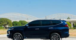 Mitsubishi Montero 2021