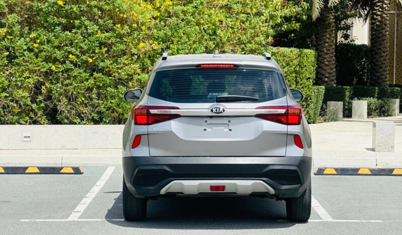 Kia Seltos gray 2021 full