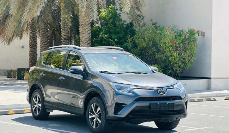 TOYOTA RAV4 2018 Gray full