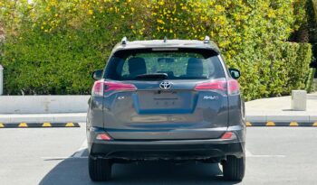 TOYOTA RAV4 2018 Gray full