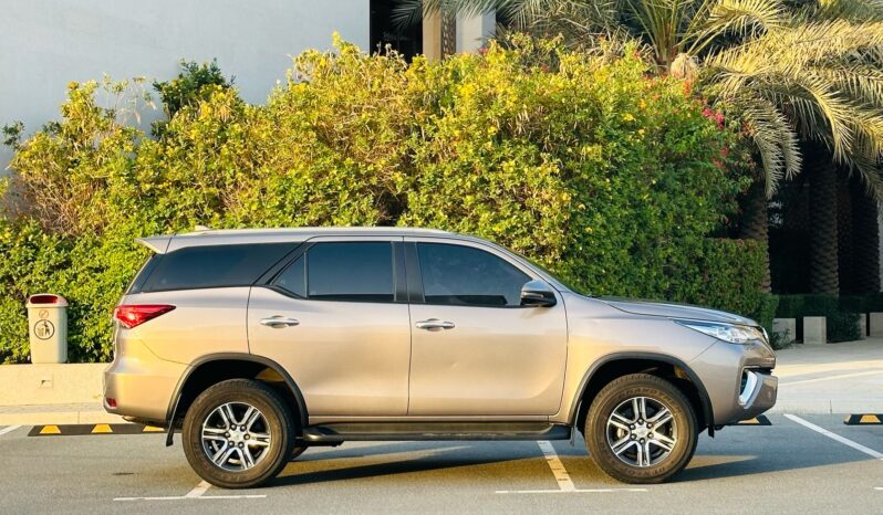 TOYOTA Fortuner 2020 full