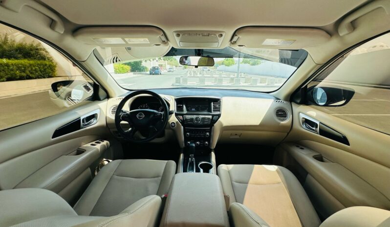 Nissan Pathfinder white 2019 full