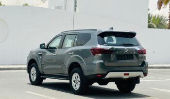 Nissan Xterra 2022 Grey full