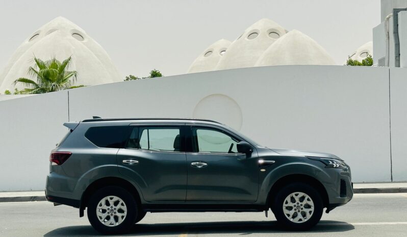 Nissan Xterra 2022 Grey full