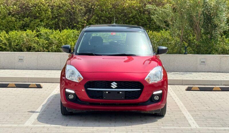 Suzuki Swift 2023 Red/Black full
