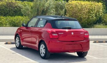 Suzuki Swift 2023 Red/Black full