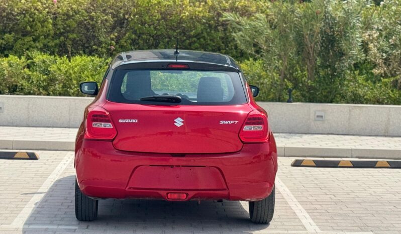 Suzuki Swift 2023 Red/Black full