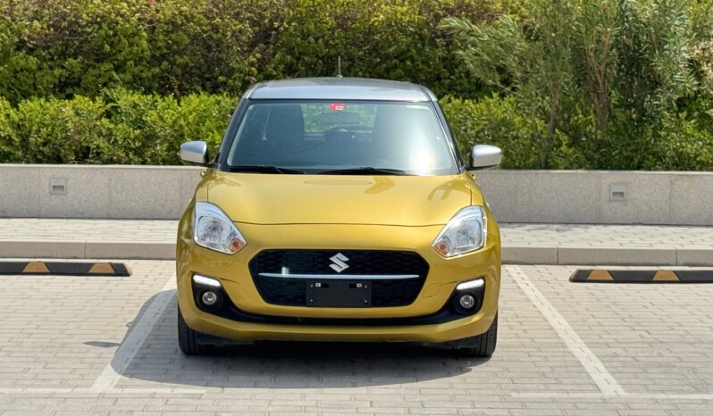 Suzuki Swift 2023 Yellow/Silver full