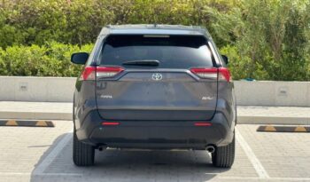 Toyota Rav4 2019 Gray full