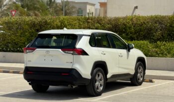 Toyota Rav4 2022 White full