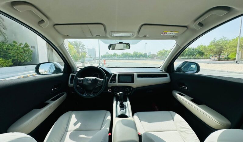 Honda HRV 2021 Silver full