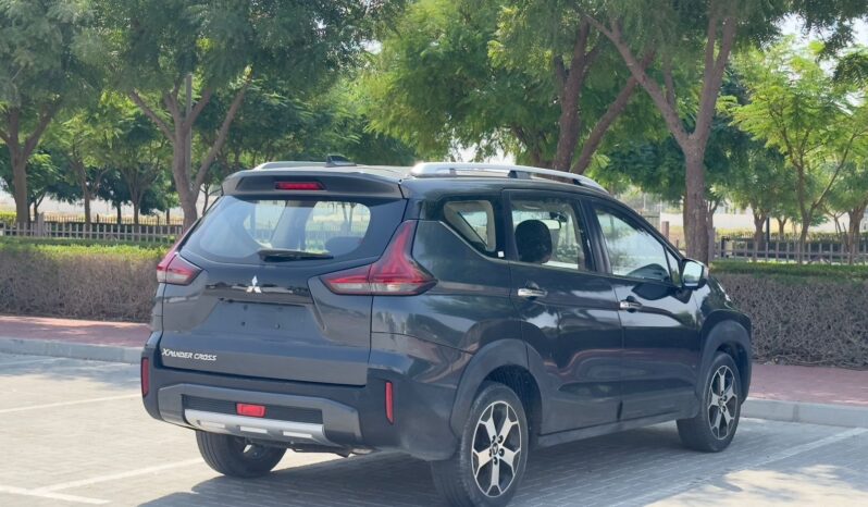 Mitsubishi Xpander Cross 2023 full