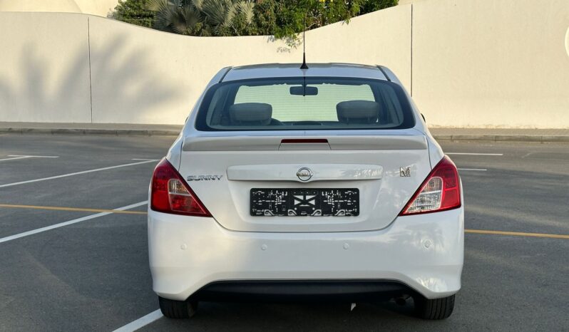 Nissan sunny 2023 white
