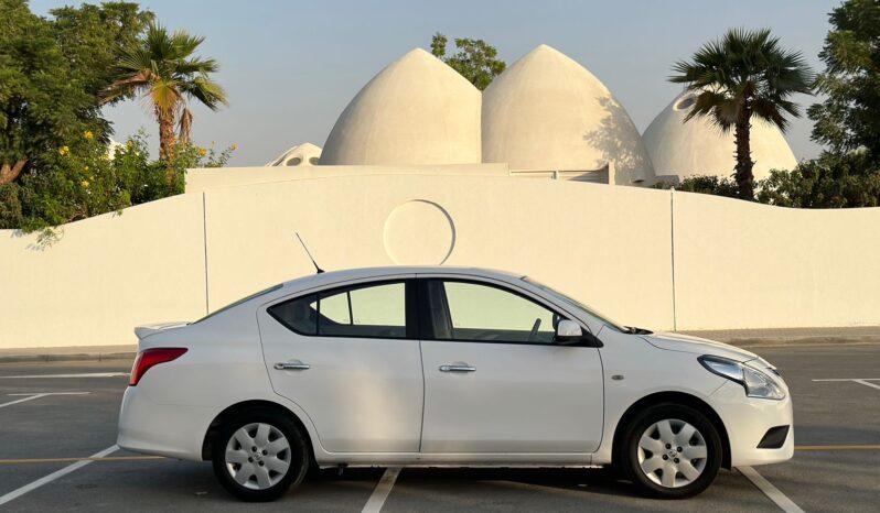 Nissan sunny 2023 white
