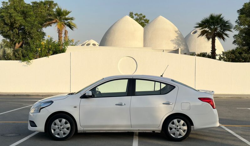 Nissan sunny 2023 white full