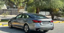 ALTIMA 2022 FULL OPTION GRAY