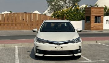 Toyota Corolla 2.0. 2019 white full