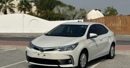 Toyota Corolla 2.0. 2019 white