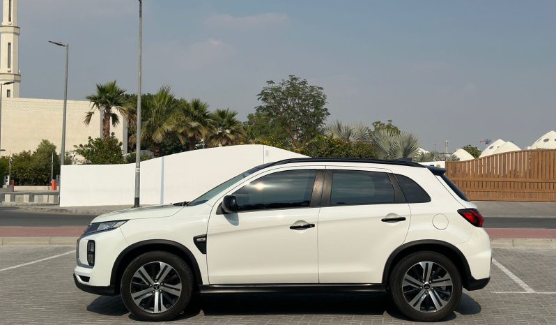 Mitsubishi ASX 2024 white full