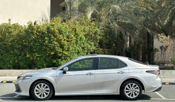 TOYOTA CAMRY 2023 SE Full SILVER full