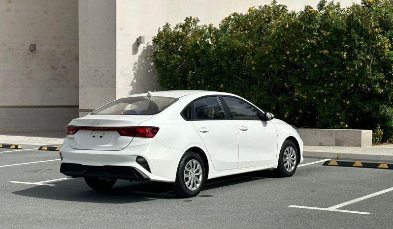 Kia Cerato 2023 white full