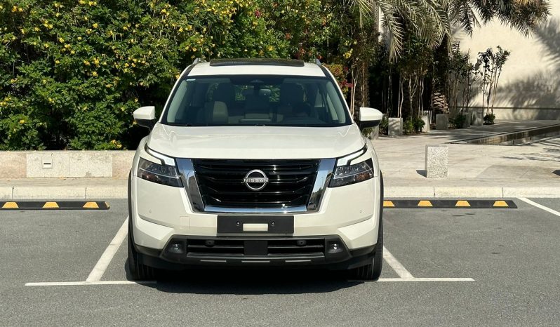 Nissan Pathfinder 2022 SV full