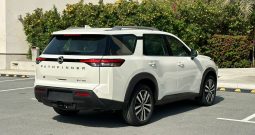 Nissan Pathfinder 2022 SV