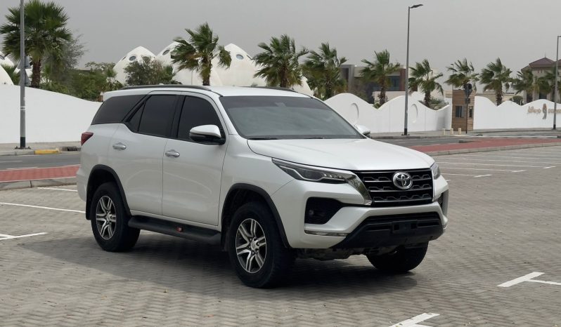TOYOTA FORTUNER 2023 full