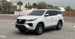 TOYOTA FORTUNER 2023