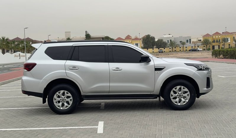 Nissan Xterra 2022 SILVER full