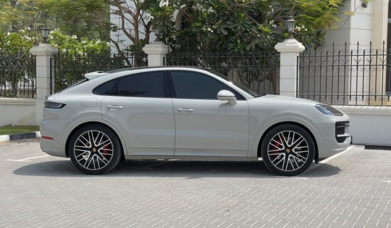 PORSCHE CAYENNE S 2024 full