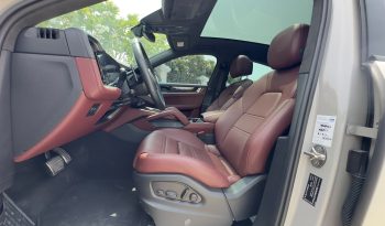 PORSCHE CAYENNE S 2024 full