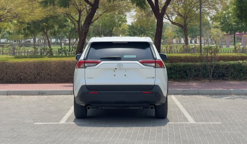 TOYOTA RAV4 2024