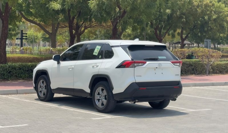 TOYOTA RAV4 2024 full